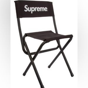 Supreme Coleman folding chair (new)